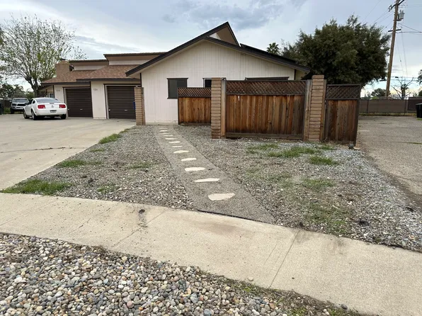 1233 N Williams St, Hanford, CA