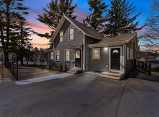 18 Pleasant St, Milton, MA 02186