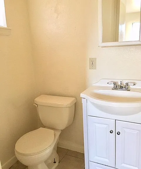 824 NE 26th St #824 — Photo 6