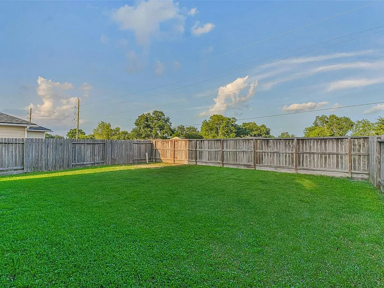 13510 Dahlia Green Way — Photo 26