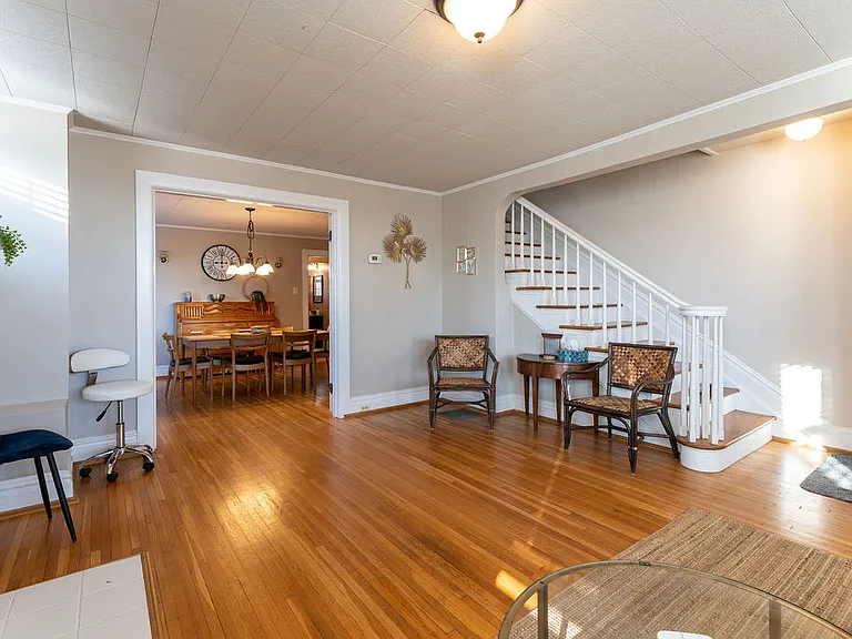 313 Frederick St — Photo 4