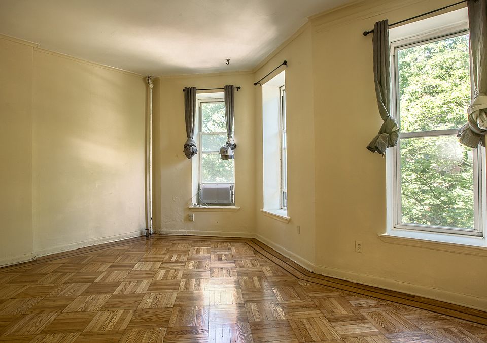 1st image of 706 President St APT 3