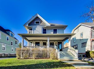 26 S Kensington Ave, La Grange, IL 60525
