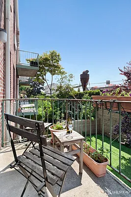 Rented by Halstead Real Estate | media 19