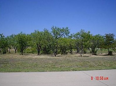 2nd image of 2203 Alyssum Dr