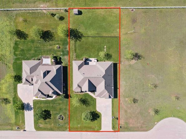 719 Karen Ave, Stillwater, OK 74075