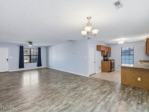 5th image of 5438 Malachi Cir