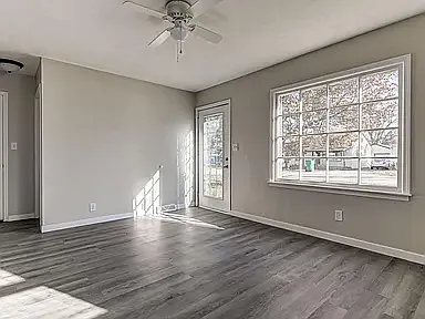 1015 N Wolfe St — Photo 5