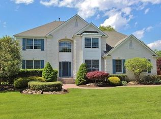 78 Azalea Pl, Piscataway, NJ 08854