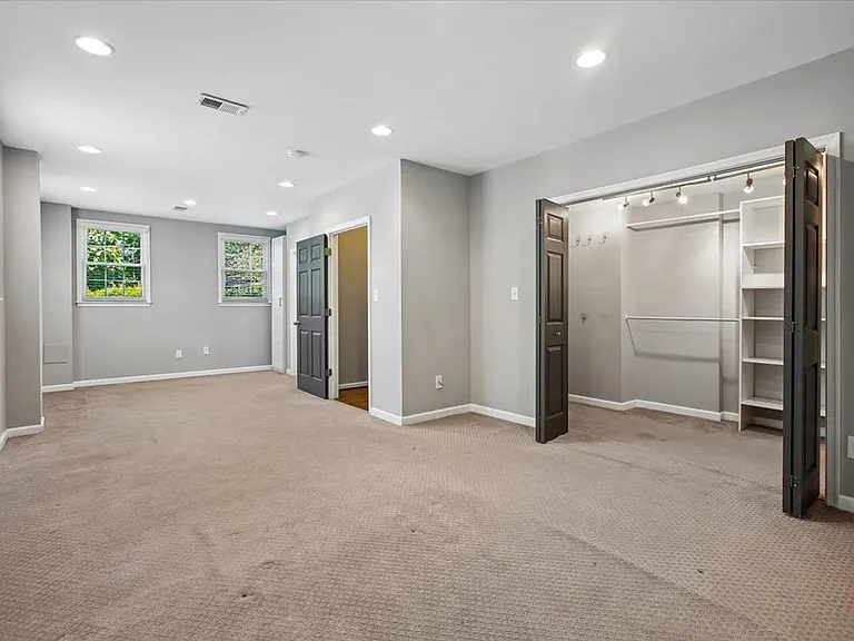 3801 Denfeld Ave — Photo 19