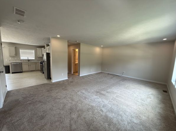 52199 Nancy Ln