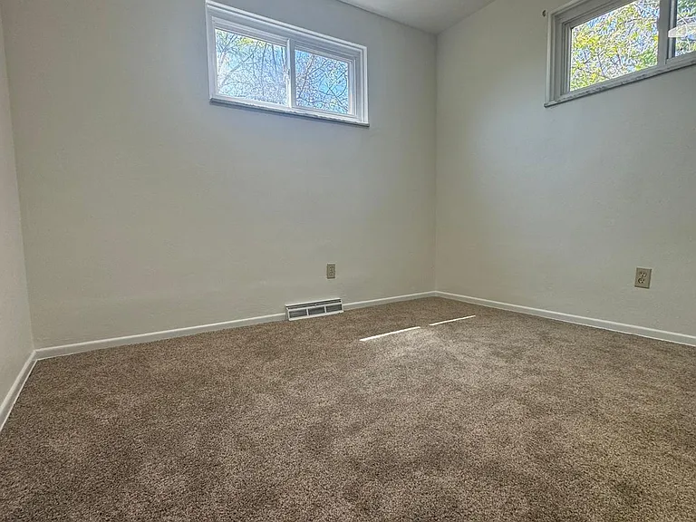 101 Palmer Rd — Photo 12
