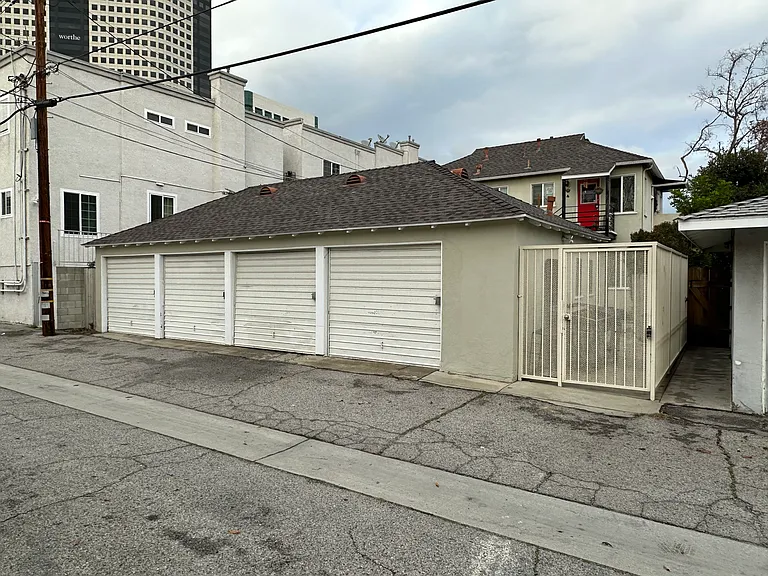 143 N Maple St #143 — Photo 15