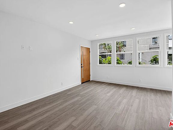 5th image of 132 S Edgemont St #1/2