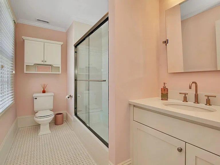 328 Sound Beach Ave — Photo 19