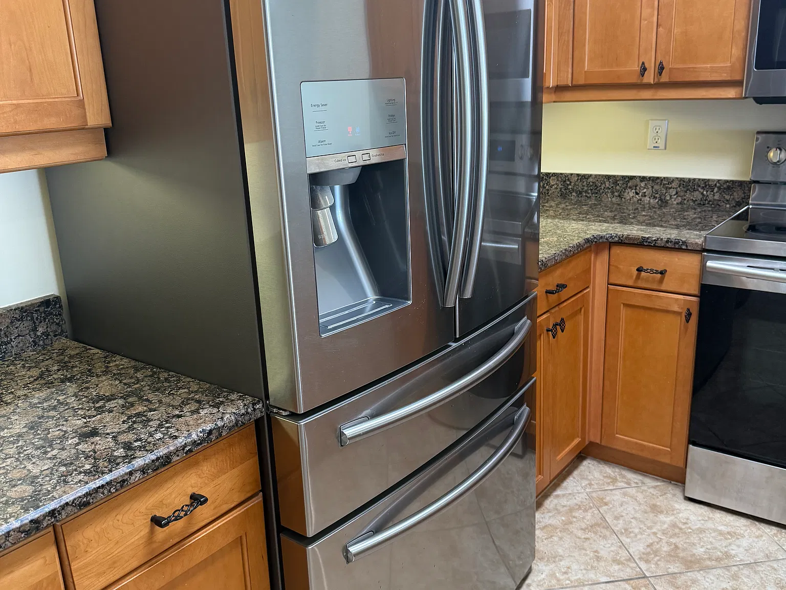 2 bed, 1720 sqft, $1,900 — Photo 4