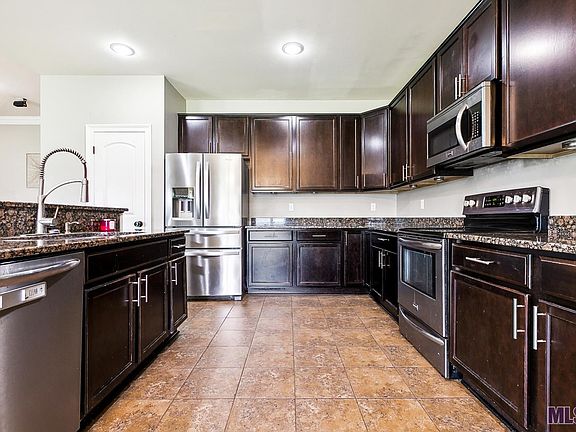 5th image of 16238 Wishing Stone Dr