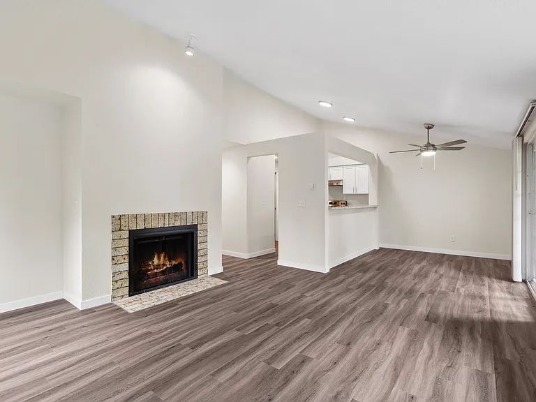 2x1.5 Deluxe - 1028 sq ft 2x1.5 Deluxe - 1028 sq ft