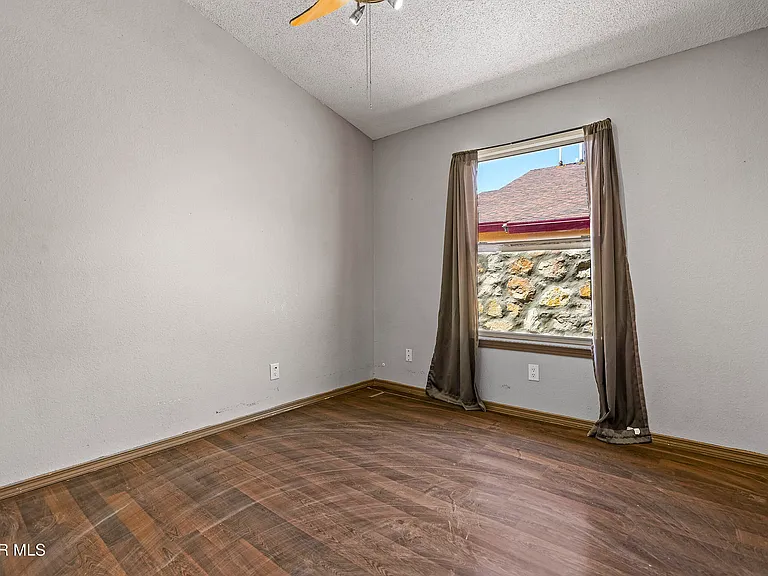 14069 Lago Seco Dr — Photo 8