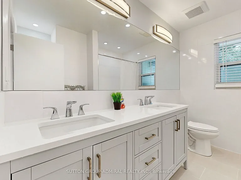 27 Patricia Dr — Photo 21