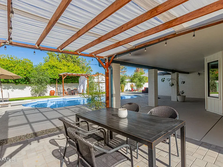 1948 E Jeanine Dr — Photo 7