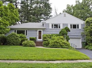 15 Olden Rd, Edison, NJ 08817