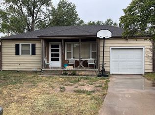 606 Virginia Ave, Liberal, KS 67901