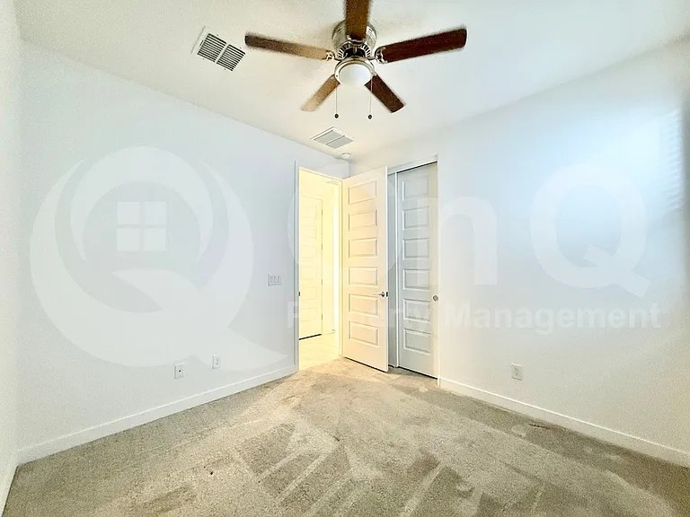 9432 W Roma Ave — Photo 25