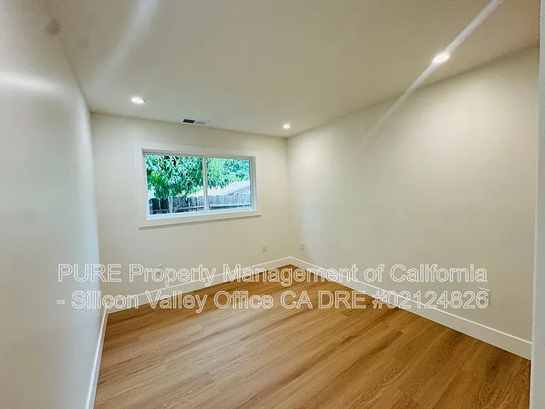 1072 S 11th St #2 — Photo 7