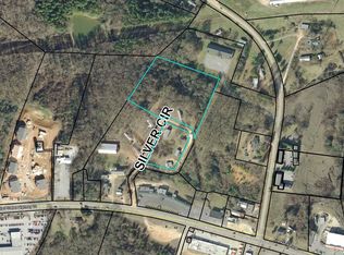 142 Silver Cir, Royston, GA 30662