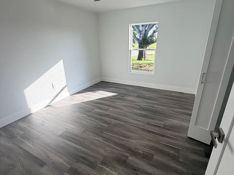 7016 Golf Club Dr — Photo 14