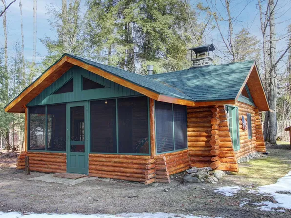 7877 Cook Rd, Williamsburg, MI 49690
