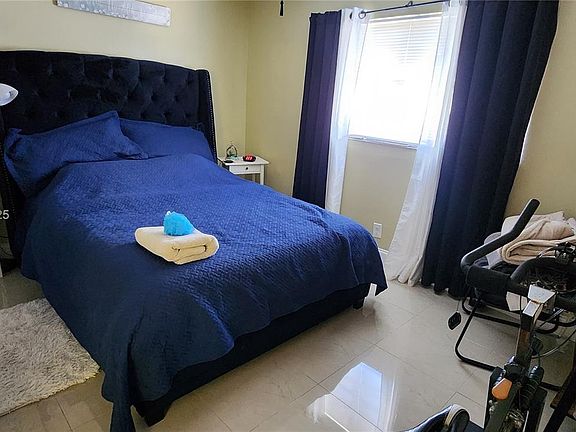 4th image of 1425 Arthur St #1425410B