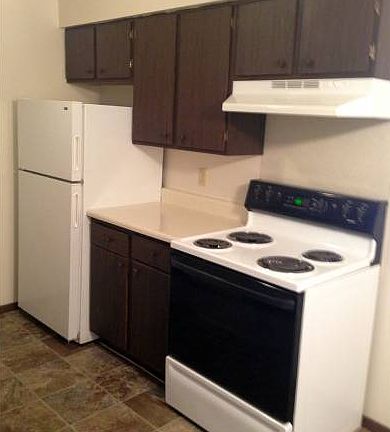 4th image of 1156 N 108th Plz APT 1