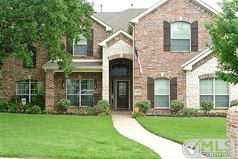 2nd image of 1211 Vistawood Dr