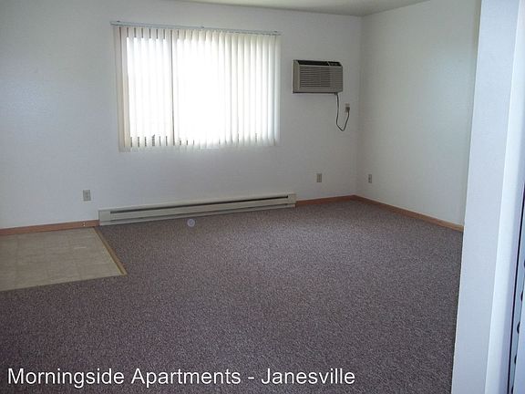 3rd image of 2033 Green Valley Dr