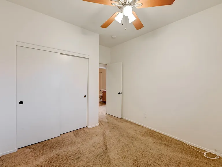 998 Veranda View Ave — Photo 8