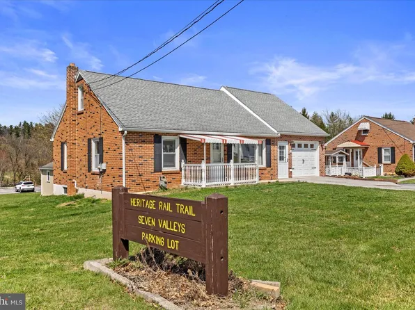 113 Church St, Seven Valleys, PA 17360