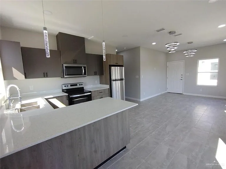803 Sugar Garden Ave #3 — Photo 8
