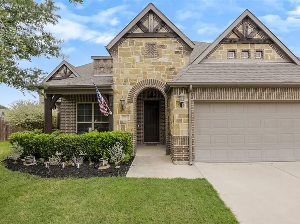 2701 Elmwood Dr, Burleson, TX 76028