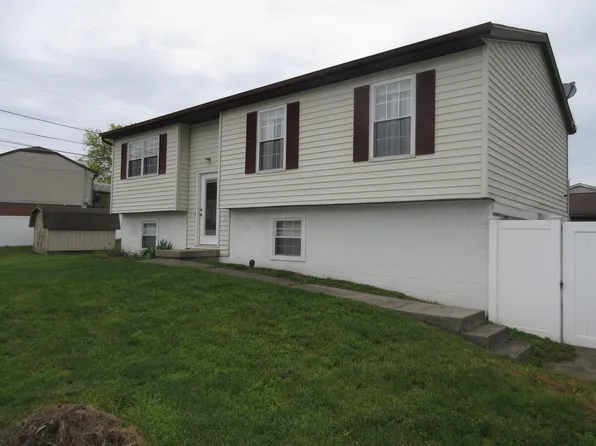 632 Licking View Dr, Heath, OH 43056