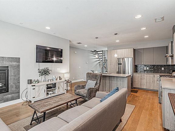 5th image of 1323 Elati Street #6