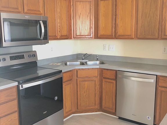 5th image of 4215 Amherst Villa Ct