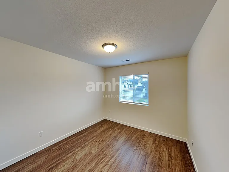 1318 NE 11th Ave — Photo 16