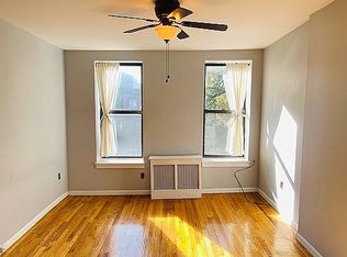 1671 8th Ave APT 3, Brooklyn, NY 11215