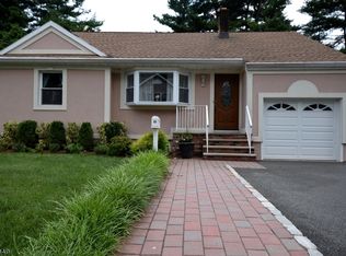 84 Kew Ave, Springfield, NJ 07081