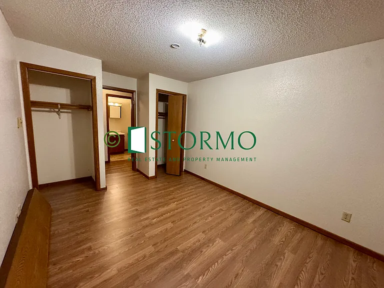 525 14th St S #1 — Photo 7