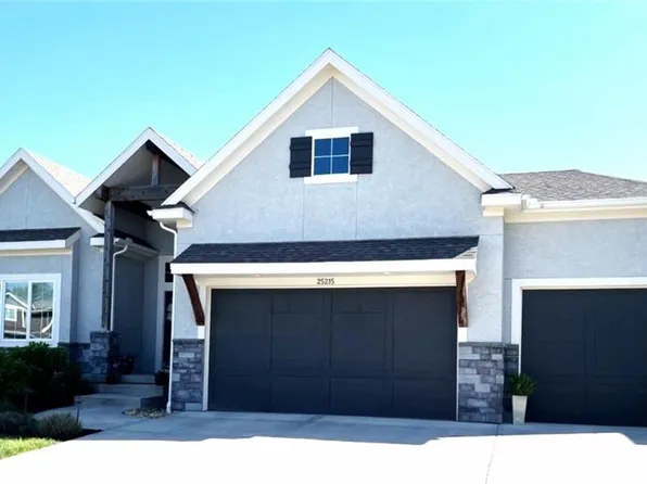 25215 W 92nd St, Lenexa, KS 66227