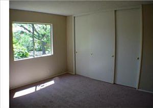 4th image of 625 Opal Ave