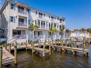 5816 Shell Cove Dr, Cape Coral, FL 33914